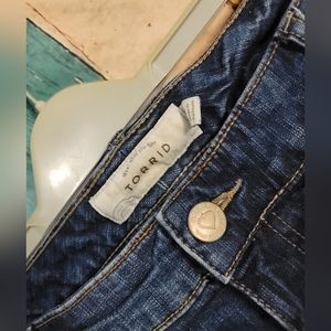 Torrid Plus Crop Jeans